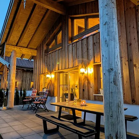 Alpehytte Inser Hof - Huettenleben Bayern